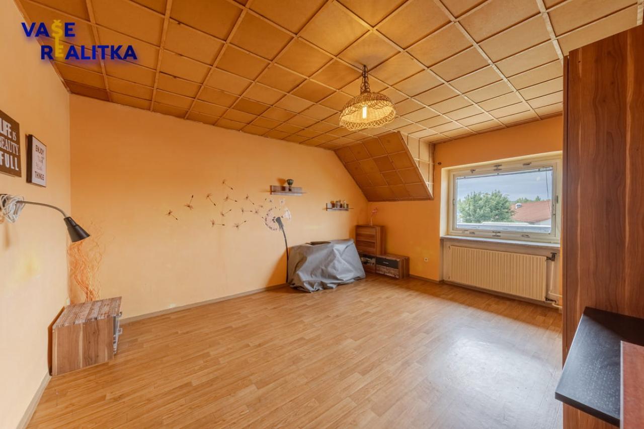 10_RODINNY DUM_LIPNIK NAD BECVOU_HRANICKA_MICHAL MISKO_VAS REALITAK