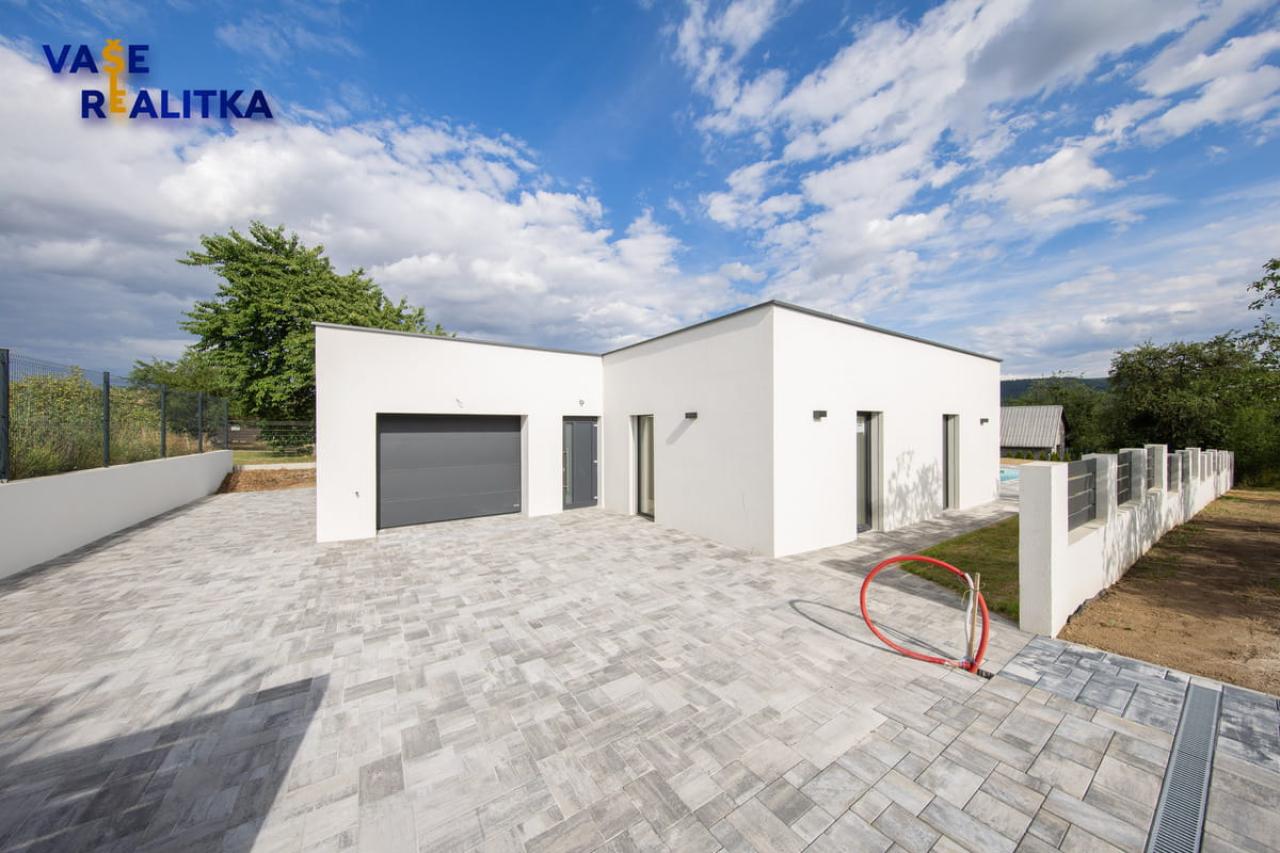 19_RODINNY DUM_SLAVÍČ_HRANICE_MICHAL MISKO_VAS REALITAK